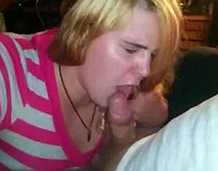 Obese gf doing deep-throat oral job for her Beau and gulps